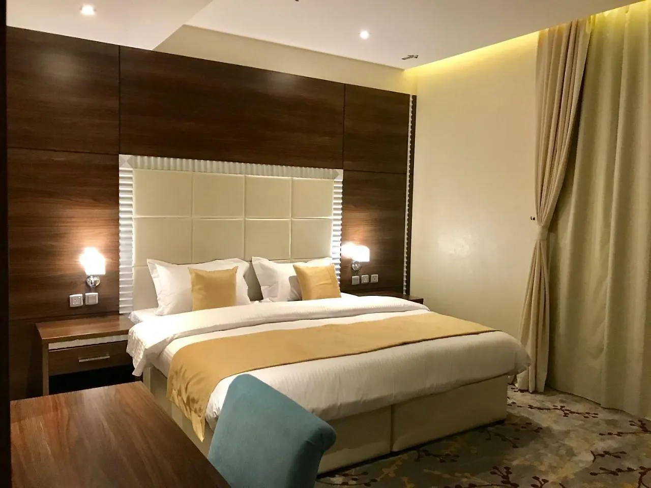 Ayan Hotel Riyadh 4*,