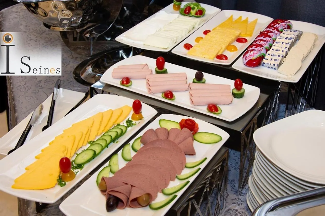 Ayan Hotel Riad